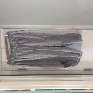 Striped Cropped Pants with Floral Embroidery